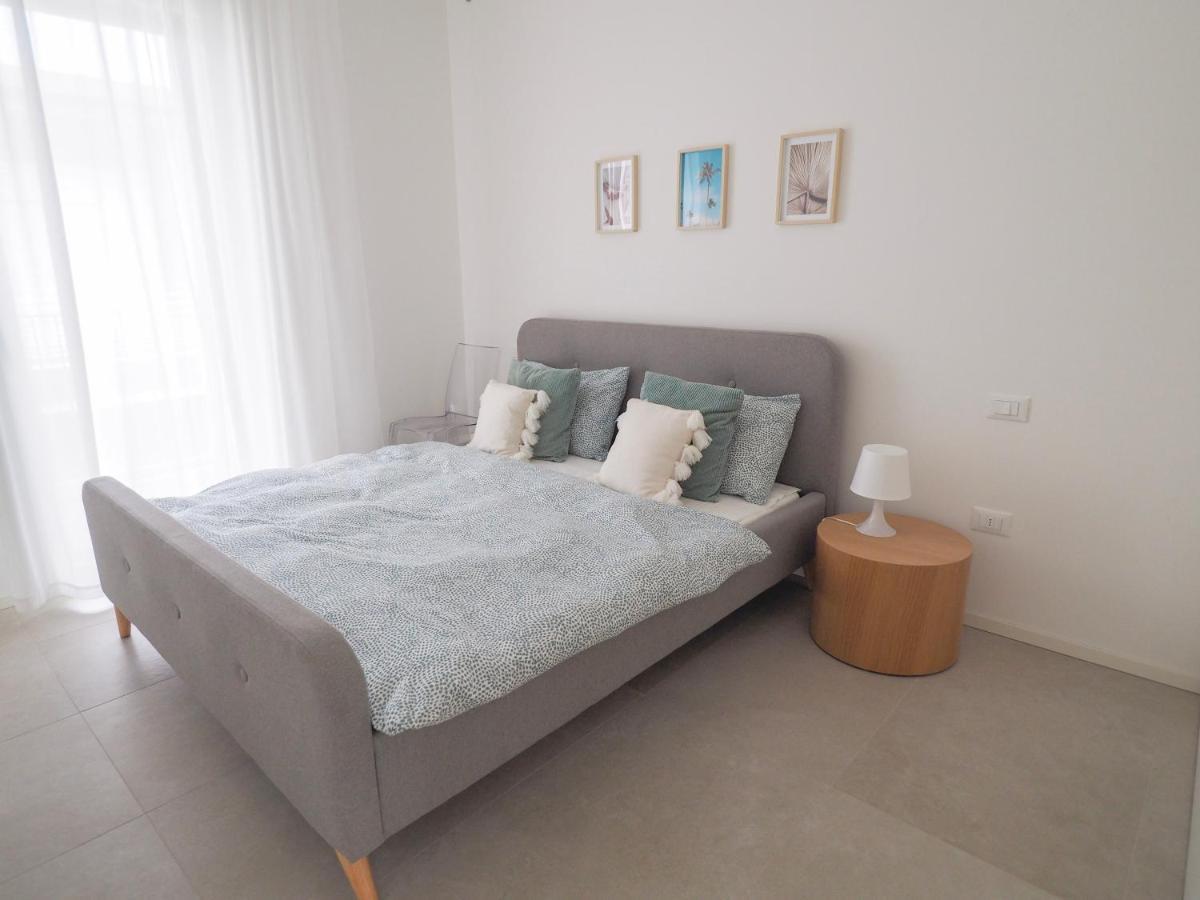 Apartment Luma With Pool Lido di Jesolo Esterno foto